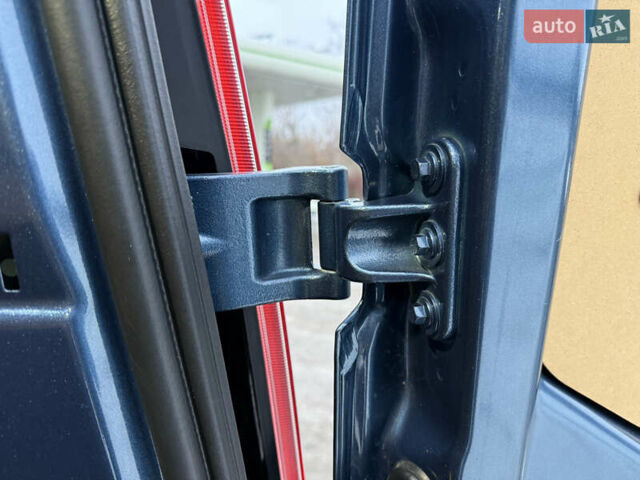 Синий Форд Транзит Кастом, объемом двигателя 2 л и пробегом 182 тыс. км за 18500 $, фото 116 на Automoto.ua