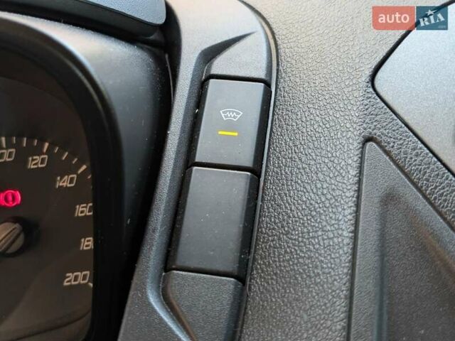 Синий Форд Транзит Кастом, объемом двигателя 2.2 л и пробегом 150 тыс. км за 12900 $, фото 73 на Automoto.ua