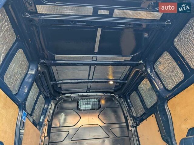 Синий Форд Транзит Кастом, объемом двигателя 2.2 л и пробегом 150 тыс. км за 12900 $, фото 42 на Automoto.ua