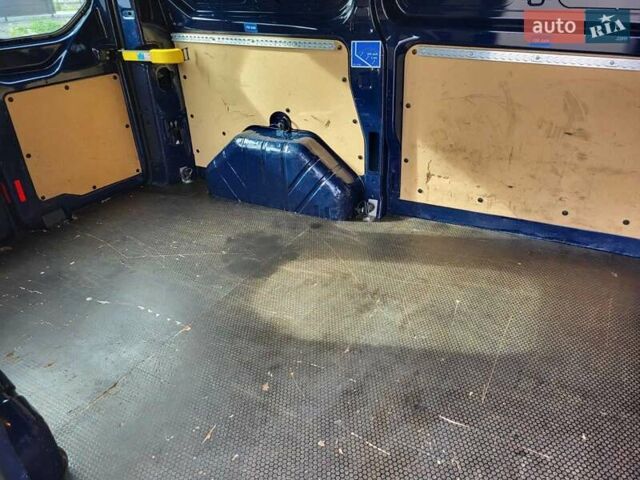 Синій Форд Транзит Кастом, об'ємом двигуна 2 л та пробігом 150 тис. км за 14700 $, фото 44 на Automoto.ua