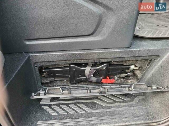 Синій Форд Транзит Кастом, об'ємом двигуна 2 л та пробігом 150 тис. км за 14700 $, фото 37 на Automoto.ua