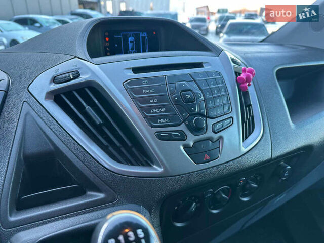 Синій Форд Транзит Кастом, об'ємом двигуна 2.2 л та пробігом 240 тис. км за 14740 $, фото 12 на Automoto.ua