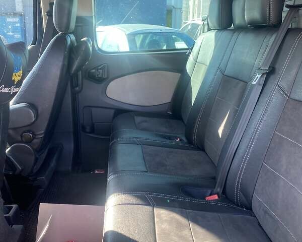 Синий Форд Транзит Кастом, объемом двигателя 2.2 л и пробегом 324 тыс. км за 13900 $, фото 4 на Automoto.ua