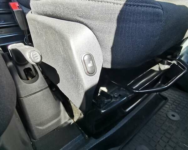 Синій Форд Транзит Кастом, об'ємом двигуна 2.2 л та пробігом 272 тис. км за 12999 $, фото 14 на Automoto.ua