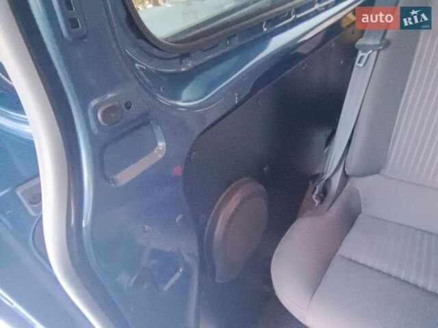 Синий Форд Транзит Кастом, объемом двигателя 2 л и пробегом 260 тыс. км за 19200 $, фото 30 на Automoto.ua