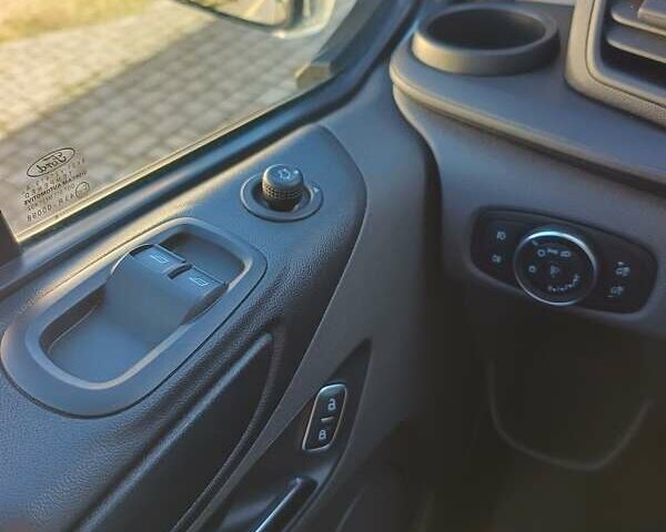 Синий Форд Транзит Кастом, объемом двигателя 2 л и пробегом 259 тыс. км за 21500 $, фото 43 на Automoto.ua