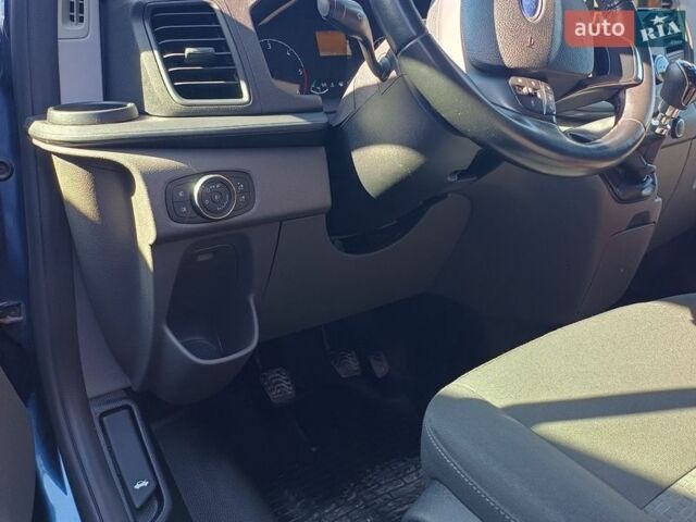Синий Форд Транзит Кастом, объемом двигателя 2 л и пробегом 260 тыс. км за 19200 $, фото 20 на Automoto.ua