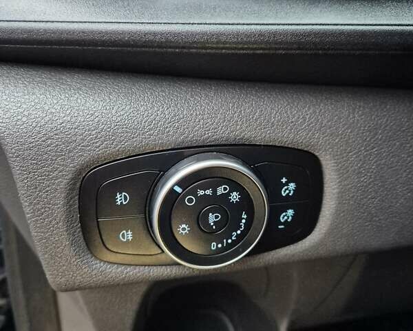 Синій Форд Транзит Кастом, об'ємом двигуна 2 л та пробігом 162 тис. км за 20900 $, фото 35 на Automoto.ua