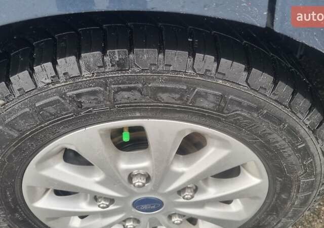 Синий Форд Транзит Кастом, объемом двигателя 2 л и пробегом 184 тыс. км за 27999 $, фото 46 на Automoto.ua