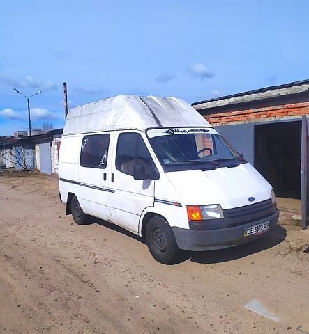 Белый Форд Транзит, объемом двигателя 2 л и пробегом 400 тыс. км за 1500 $, фото 1 на Automoto.ua