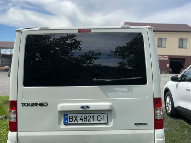 Белый Форд Транзит, объемом двигателя 2.2 л и пробегом 280 тыс. км за 10500 $, фото 5 на Automoto.ua