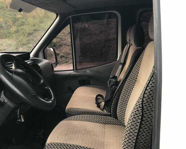 Білий Форд Транзит, об'ємом двигуна 2.5 л та пробігом 278 тис. км за 7900 $, фото 7 на Automoto.ua