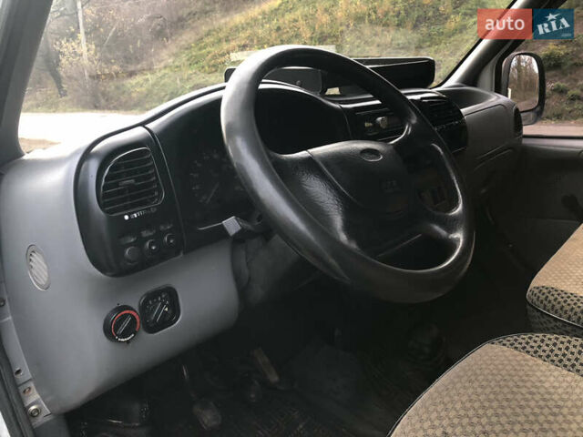 Білий Форд Транзит, об'ємом двигуна 2.5 л та пробігом 278 тис. км за 7900 $, фото 16 на Automoto.ua