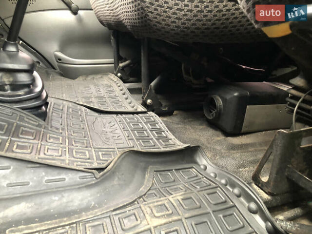 Білий Форд Транзит, об'ємом двигуна 2.5 л та пробігом 278 тис. км за 7900 $, фото 8 на Automoto.ua