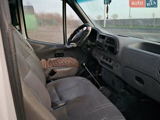 Белый Форд Транзит, объемом двигателя 2.5 л и пробегом 360 тыс. км за 6350 $, фото 3 на Automoto.ua