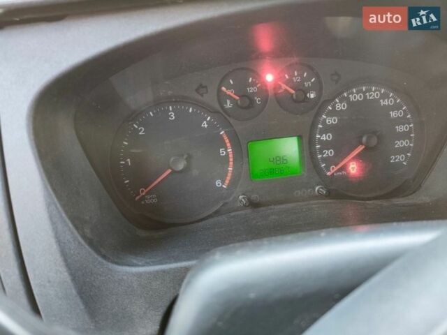 Белый Форд Транзит, объемом двигателя 2.2 л и пробегом 209 тыс. км за 8000 $, фото 6 на Automoto.ua