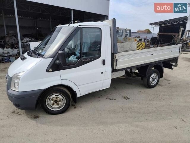 Белый Форд Транзит, объемом двигателя 2.2 л и пробегом 209 тыс. км за 8000 $, фото 1 на Automoto.ua