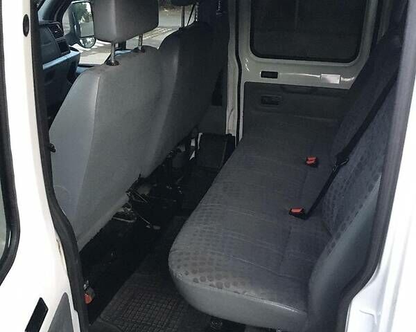 Белый Форд Транзит, объемом двигателя 2.2 л и пробегом 225 тыс. км за 11200 $, фото 6 на Automoto.ua