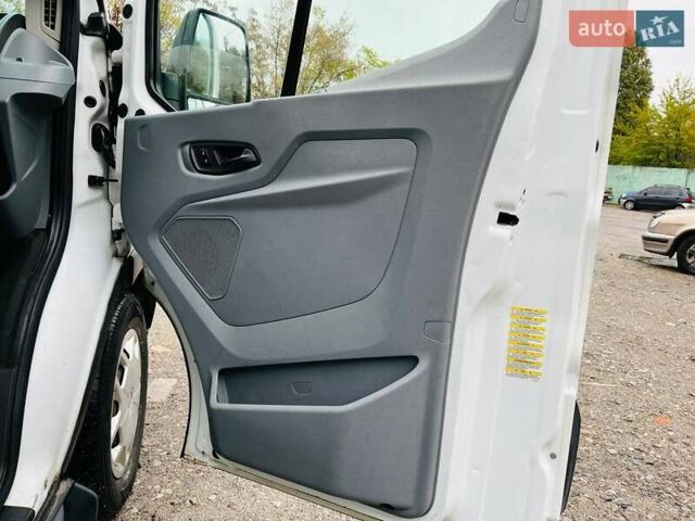 Белый Форд Транзит, объемом двигателя 2.2 л и пробегом 300 тыс. км за 15900 $, фото 25 на Automoto.ua