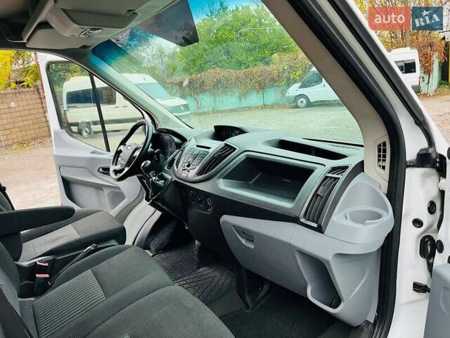 Белый Форд Транзит, объемом двигателя 2.2 л и пробегом 300 тыс. км за 15900 $, фото 22 на Automoto.ua