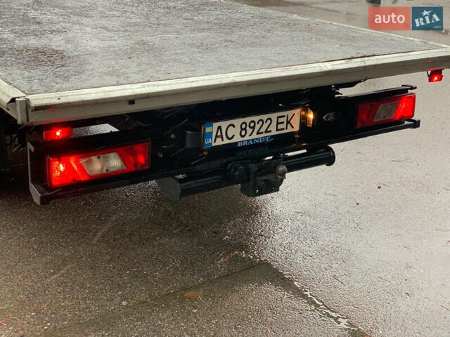 Белый Форд Транзит, объемом двигателя 2 л и пробегом 600 тыс. км за 11000 $, фото 4 на Automoto.ua