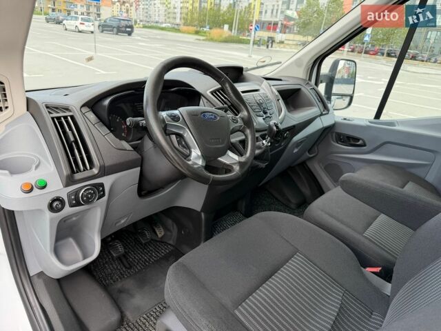 Белый Форд Транзит, объемом двигателя 2 л и пробегом 150 тыс. км за 26600 $, фото 25 на Automoto.ua