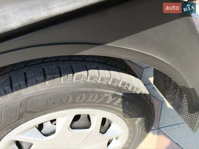 Білий Форд Транзит, об'ємом двигуна 0 л та пробігом 213 тис. км за 17999 $, фото 16 на Automoto.ua