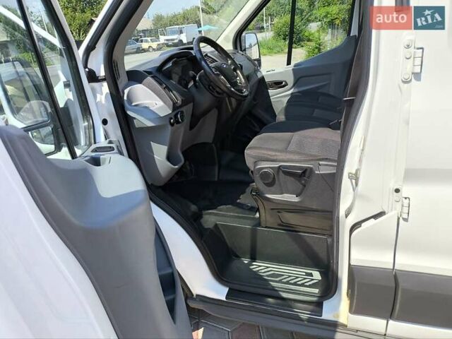 Білий Форд Транзит, об'ємом двигуна 0 л та пробігом 213 тис. км за 17999 $, фото 25 на Automoto.ua