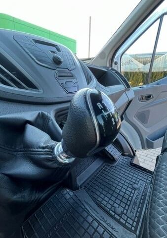 Білий Форд Транзит, об'ємом двигуна 2 л та пробігом 241 тис. км за 18000 $, фото 30 на Automoto.ua