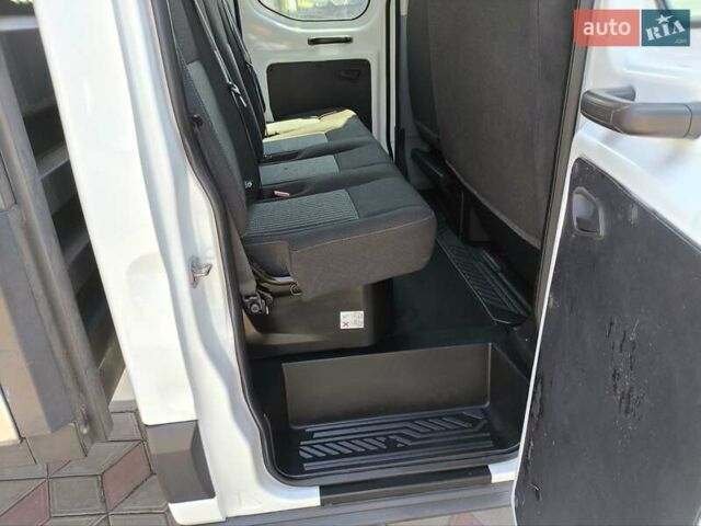 Белый Форд Транзит, объемом двигателя 0 л и пробегом 213 тыс. км за 17999 $, фото 23 на Automoto.ua