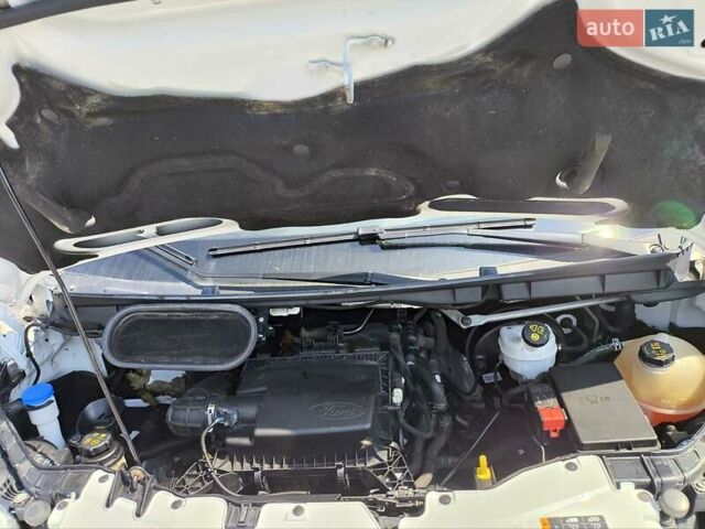 Білий Форд Транзит, об'ємом двигуна 0 л та пробігом 213 тис. км за 17999 $, фото 19 на Automoto.ua