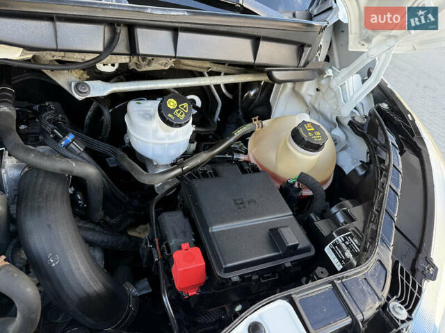 Белый Форд Транзит, объемом двигателя 0 л и пробегом 203 тыс. км за 20500 $, фото 68 на Automoto.ua