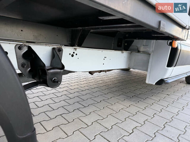 Белый Форд Транзит, объемом двигателя 0 л и пробегом 203 тыс. км за 20500 $, фото 25 на Automoto.ua