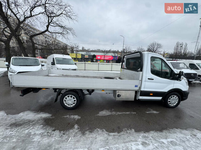 Белый Форд Транзит, объемом двигателя 2 л и пробегом 247 тыс. км за 20900 $, фото 9 на Automoto.ua