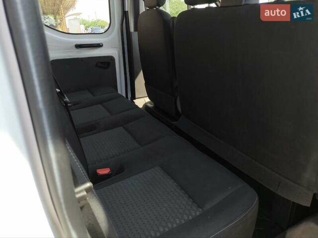 Белый Форд Транзит, объемом двигателя 2 л и пробегом 97 тыс. км за 22500 $, фото 17 на Automoto.ua