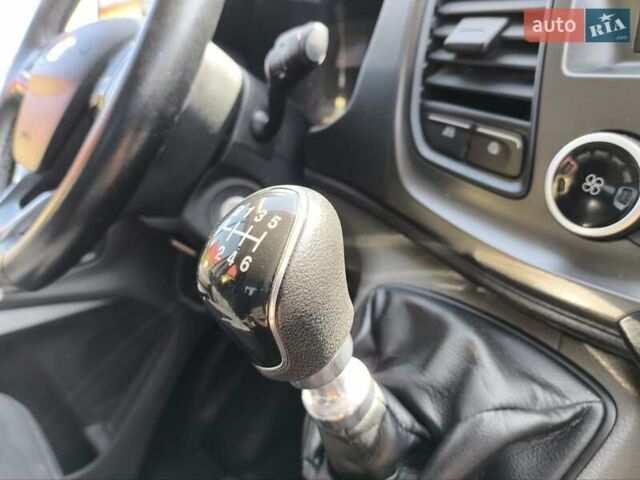 Белый Форд Транзит, объемом двигателя 2 л и пробегом 97 тыс. км за 22500 $, фото 28 на Automoto.ua