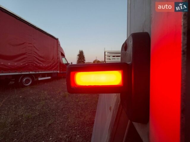 Белый Форд Транзит, объемом двигателя 2 л и пробегом 327 тыс. км за 21500 $, фото 17 на Automoto.ua