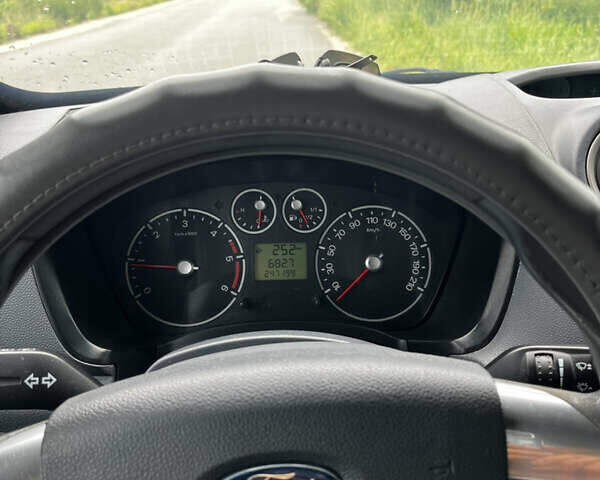 Білий Форд Транзит, об'ємом двигуна 1.8 л та пробігом 247 тис. км за 13000 $, фото 5 на Automoto.ua