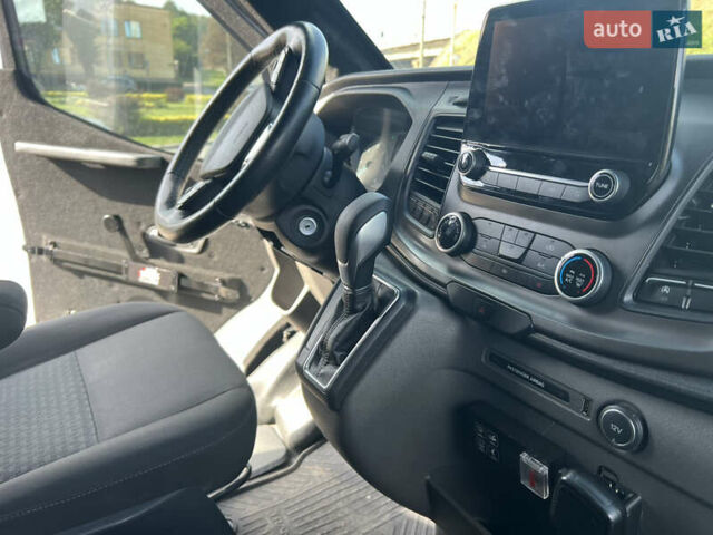 Белый Форд Транзит, объемом двигателя 2 л и пробегом 250 тыс. км за 71994 $, фото 20 на Automoto.ua