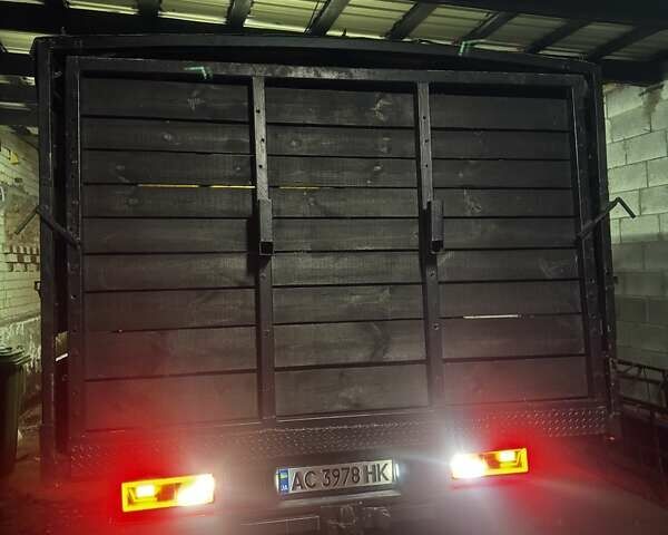 Белый Форд Транзит, объемом двигателя 2.4 л и пробегом 685 тыс. км за 11000 $, фото 3 на Automoto.ua