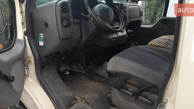 Белый Форд Транзит, объемом двигателя 2 л и пробегом 413 тыс. км за 5354 $, фото 6 на Automoto.ua