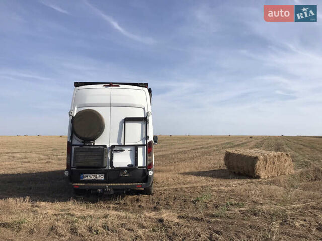 Білий Форд Транзит, об'ємом двигуна 2.2 л та пробігом 235 тис. км за 35500 $, фото 21 на Automoto.ua