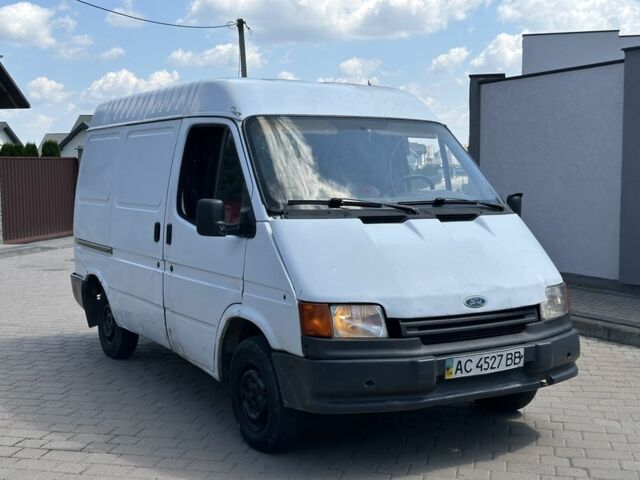 Белый Форд Транзит, объемом двигателя 2 л и пробегом 300 тыс. км за 1300 $, фото 2 на Automoto.ua