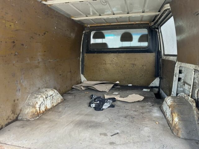 Білий Форд Транзит, об'ємом двигуна 2 л та пробігом 352 тис. км за 800 $, фото 4 на Automoto.ua