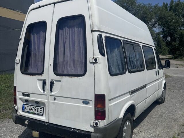 Білий Форд Транзит, об'ємом двигуна 2.5 л та пробігом 715 тис. км за 2500 $, фото 1 на Automoto.ua