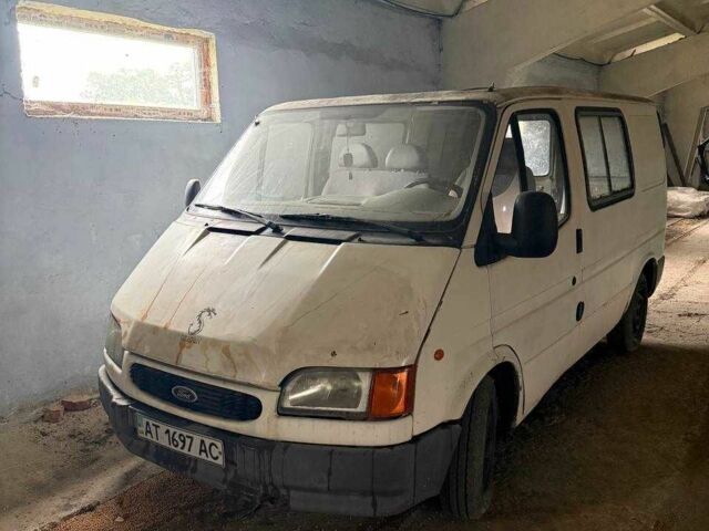 Білий Форд Транзит, об'ємом двигуна 2.5 л та пробігом 362 тис. км за 1602 $, фото 1 на Automoto.ua