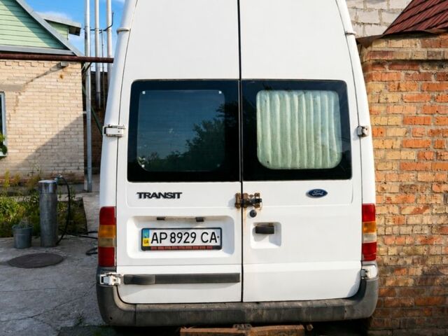 Білий Форд Транзит, об'ємом двигуна 2.4 л та пробігом 300 тис. км за 3504 $, фото 1 на Automoto.ua