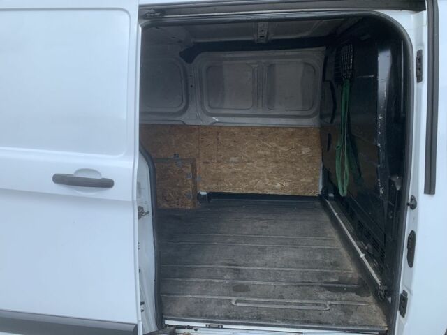 Білий Форд Транзит, об'ємом двигуна 2.2 л та пробігом 390 тис. км за 10500 $, фото 3 на Automoto.ua