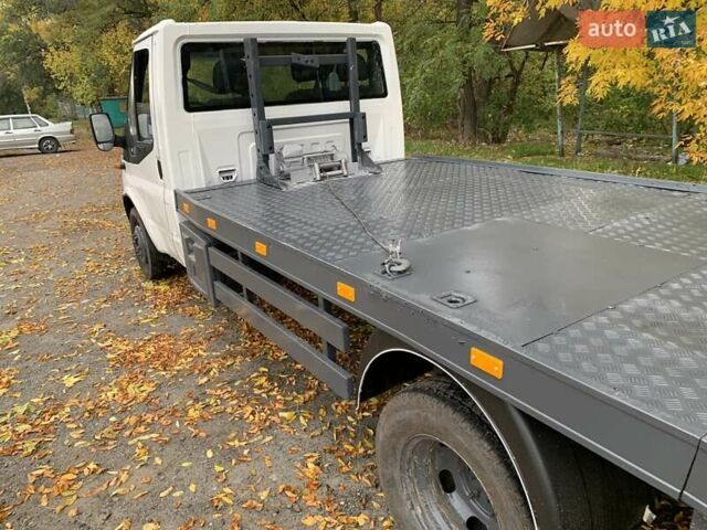 Білий Форд Транзит, об'ємом двигуна 2.4 л та пробігом 360 тис. км за 9700 $, фото 9 на Automoto.ua