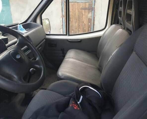 Белый Форд Транзит, объемом двигателя 2.5 л и пробегом 5 тыс. км за 2800 $, фото 9 на Automoto.ua